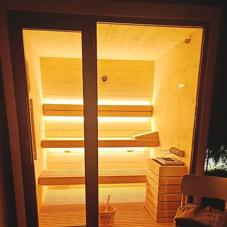 Cuserina Hotel